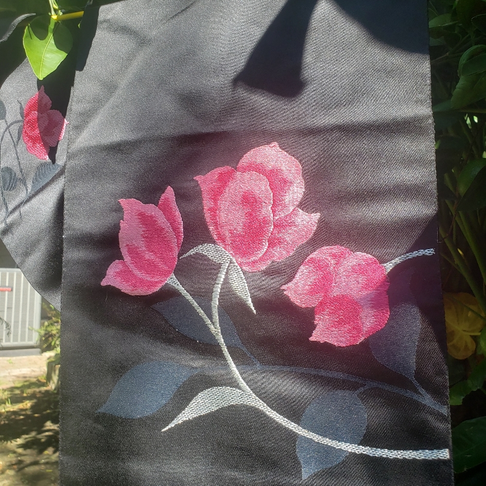 Japanese Black and Pink Floral Obi - Picture 4 of 4